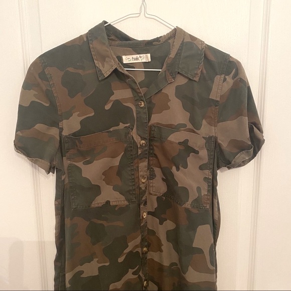 👗 SALE 4 for $30 ✨ Short Sleeve Camo Dress - Picture 3 of 4